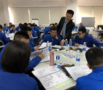 《職業(yè)經(jīng)理的七項(xiàng)修煉》 《職業(yè)經(jīng)理的七項(xiàng)修煉》