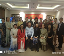 《練氣質(zhì),做魅力女性》 《練氣質(zhì),做魅力女性》